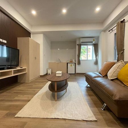 Pimann Place Hotel Чианг Рай Екстериор снимка